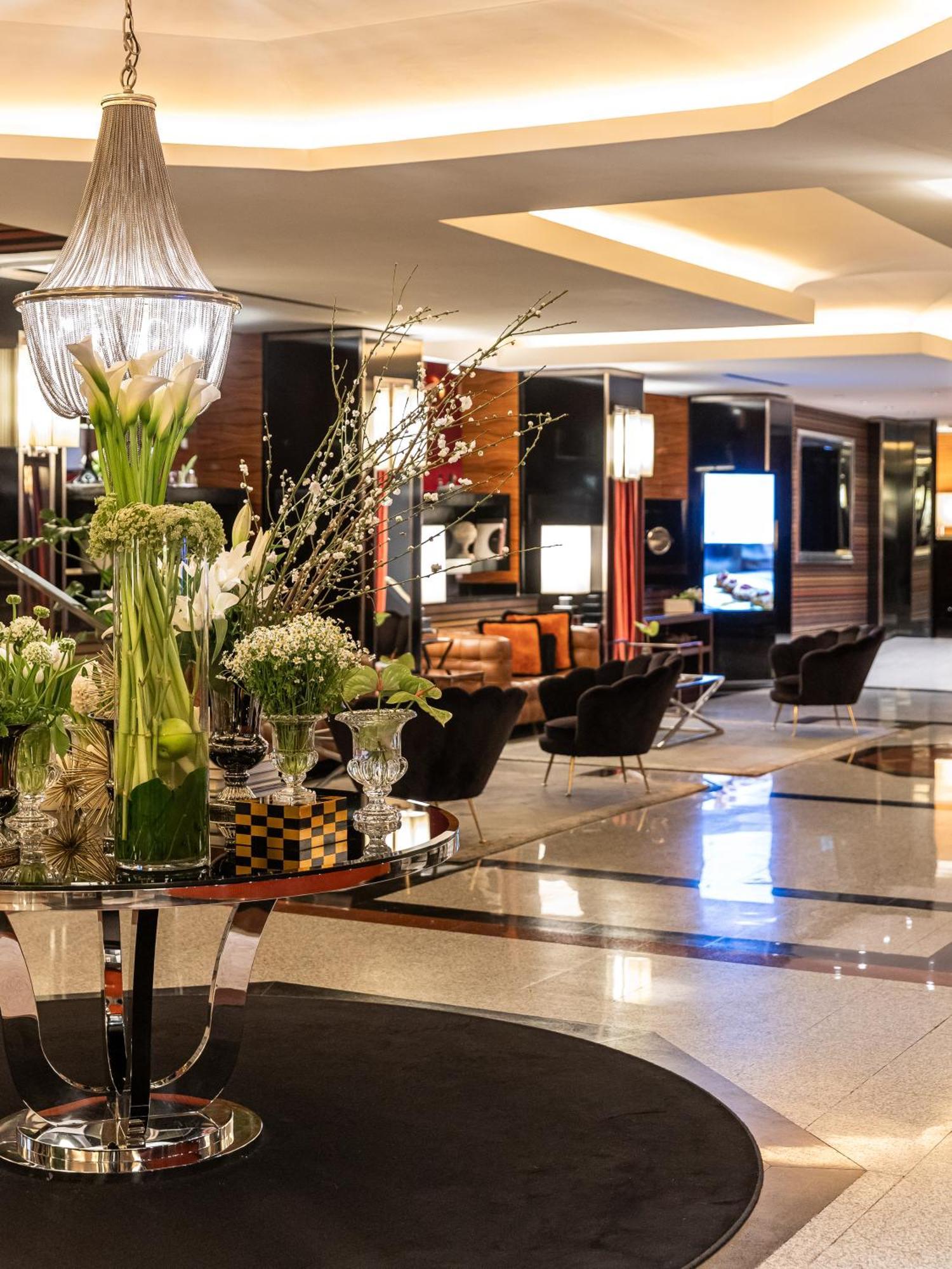 Starhotels Ritz Milano Ngoại thất bức ảnh