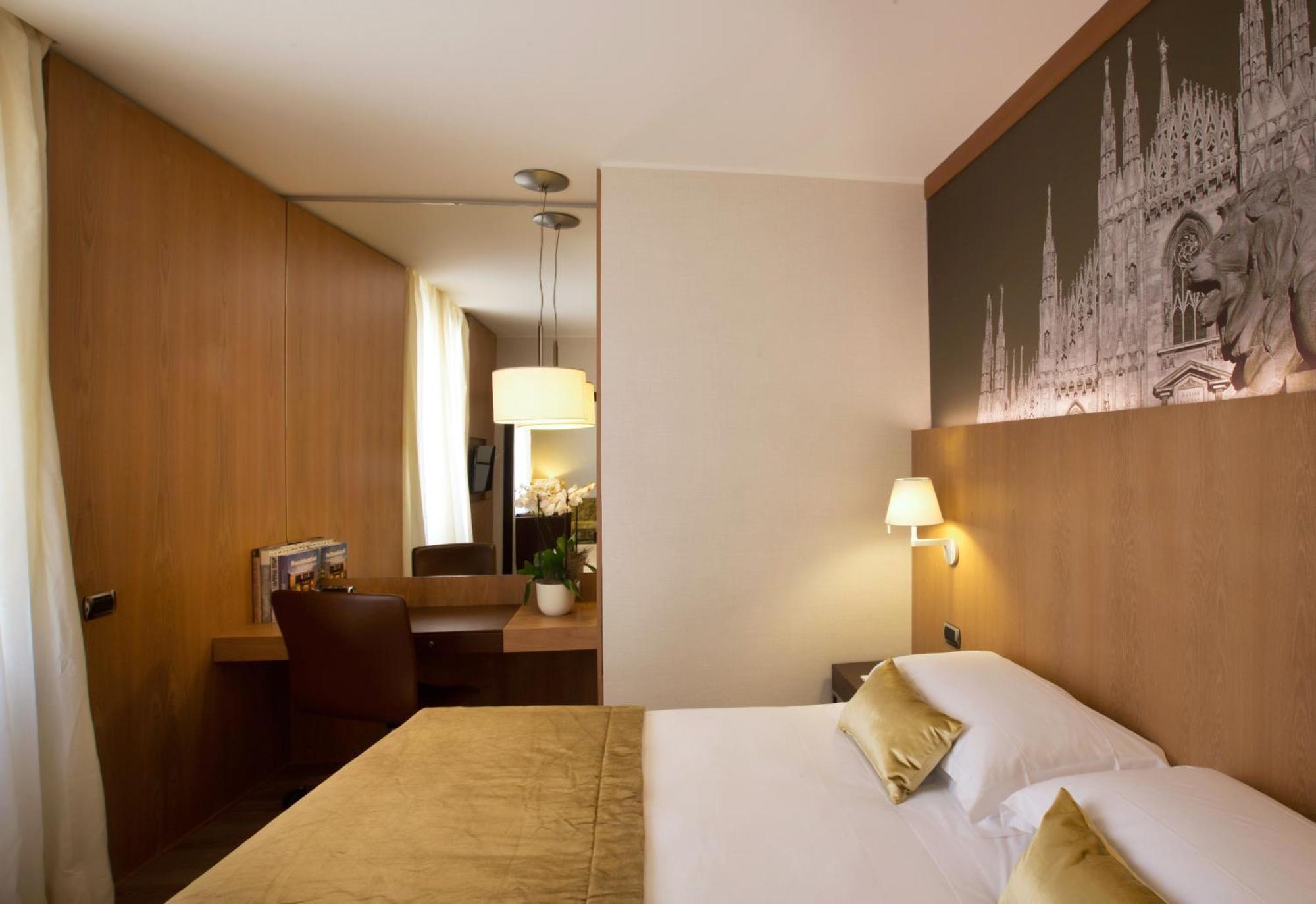 Starhotels Ritz Milano Phòng bức ảnh